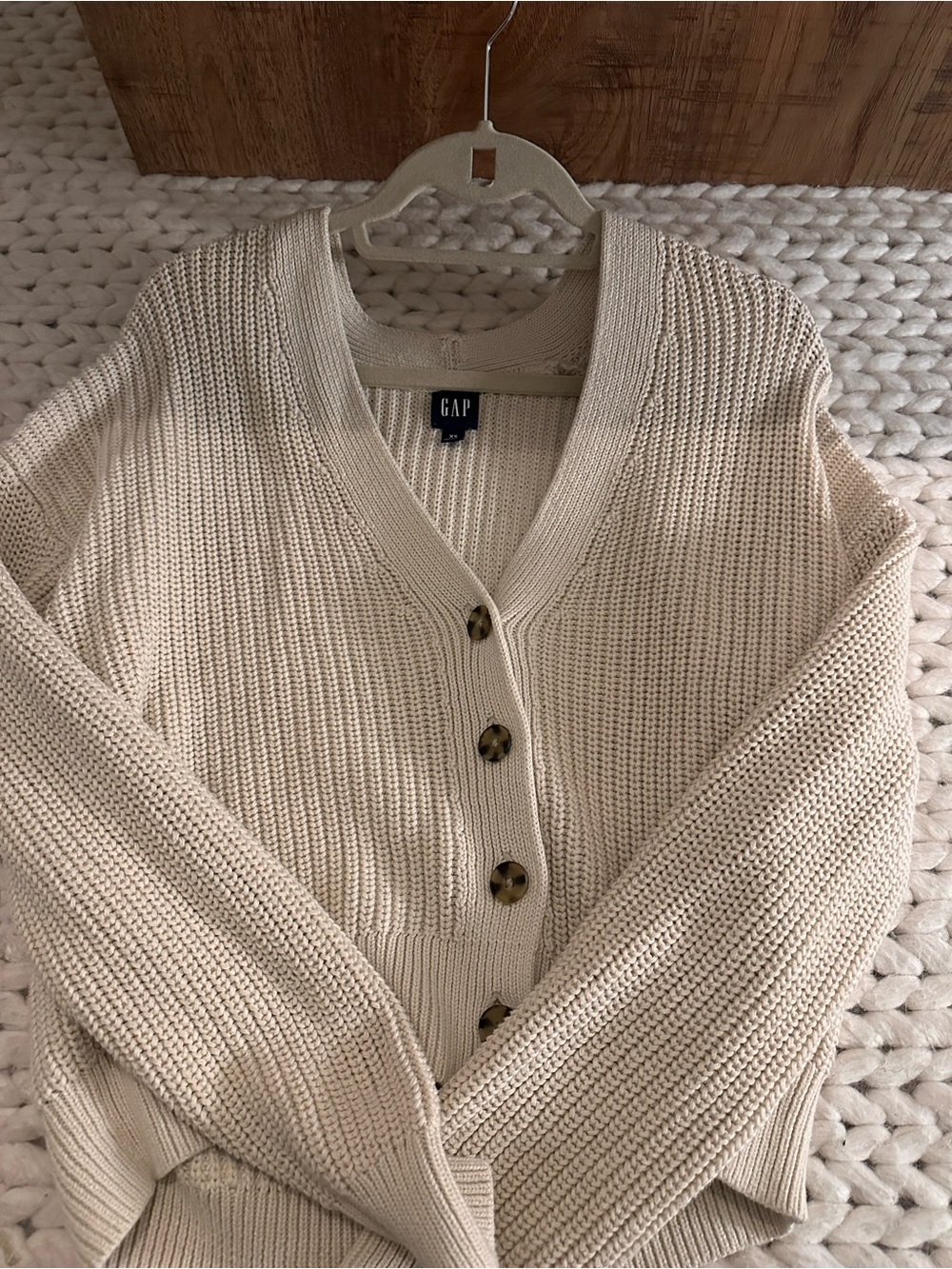 GAP Women's Cream Chunky Ribbed Button Cardigan